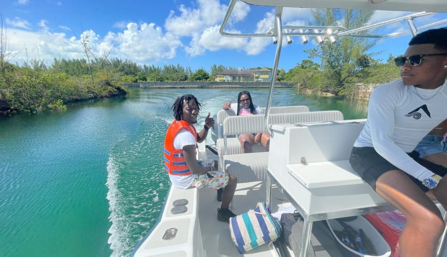 Unlocking the Best Bahamas Boat Charter Experience in Nassau